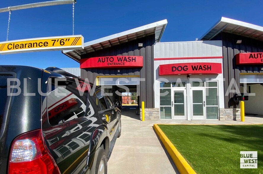 More Photos Of 11416 Pearl St, Northglenn Carwash For Sale