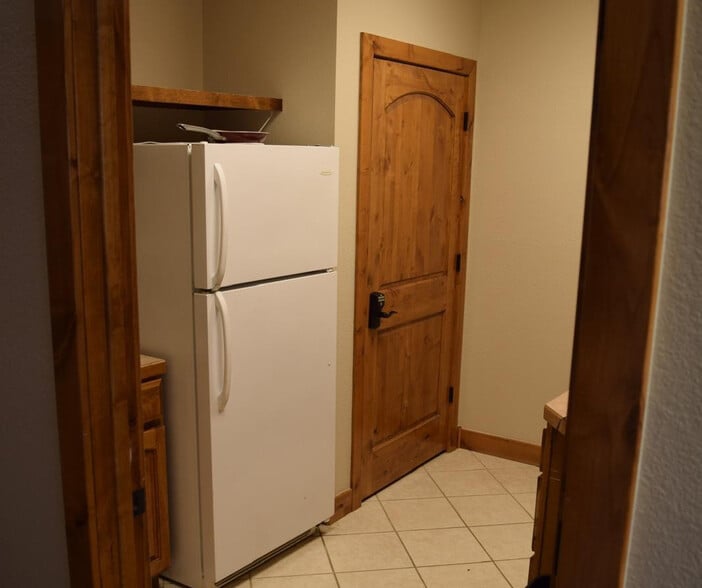More Photos Of 308 Mountain View Dr, Johnstown Warehouse For Sale