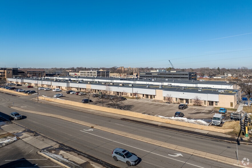 More Photos Of 7850-7890 12th Ave E, Bloomington Unknown For Lease