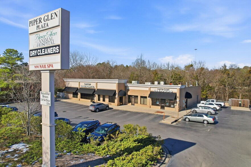 More Photos Of 5105-5107 Piper Station Dr, Charlotte Storefront Retail Office For Sale