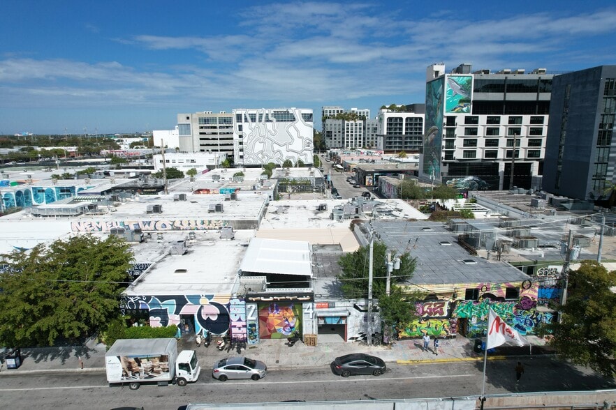 More Photos Of 345 NW 24th St, Miami Storefront Retail Office For Sale