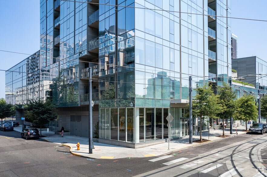 Primary Photo Of 1062 NW Overton St, Portland Multifamily For Sale