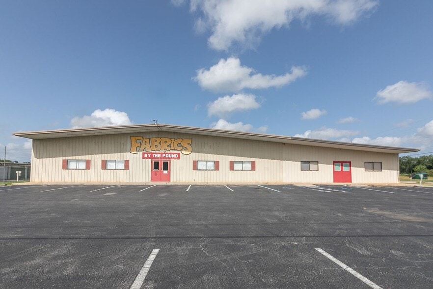 More Photos Of 102 State Highway 59 S, Summerdale Freestanding For Lease