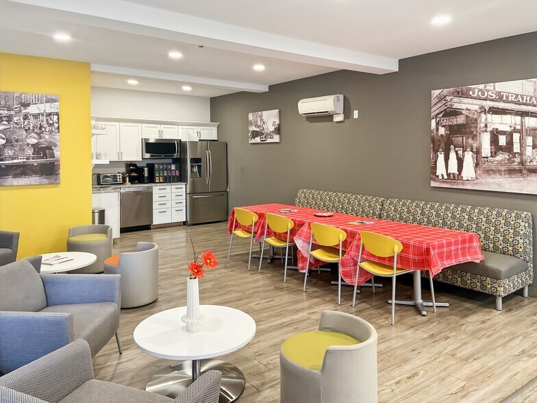 More Photos Of 1087 Elm St, Manchester Coworking Space