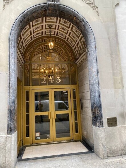 More Photos Of 243 W 30th St, New York Office For Lease