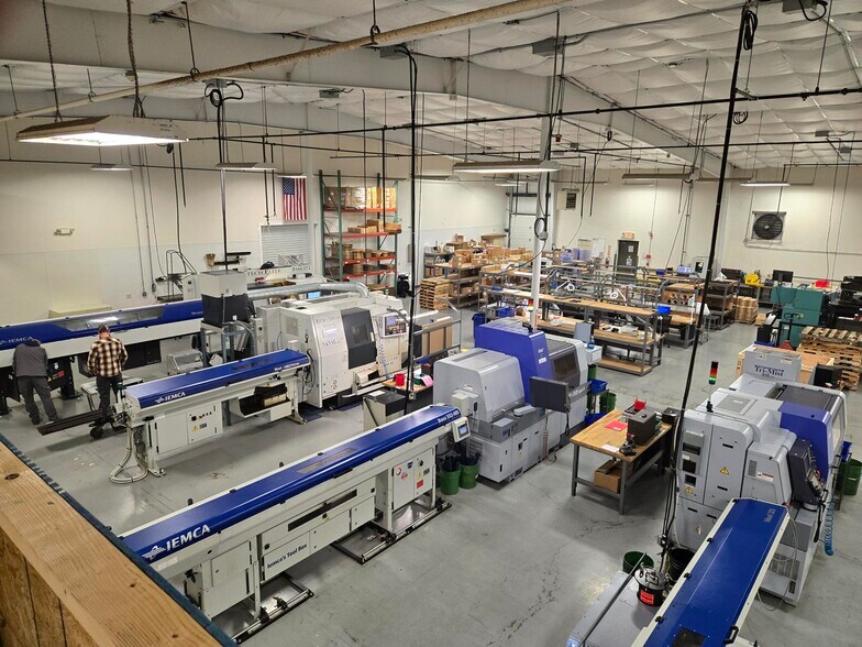 More Photos Of 130 Penn Am Dr, Quakertown Warehouse For Sale