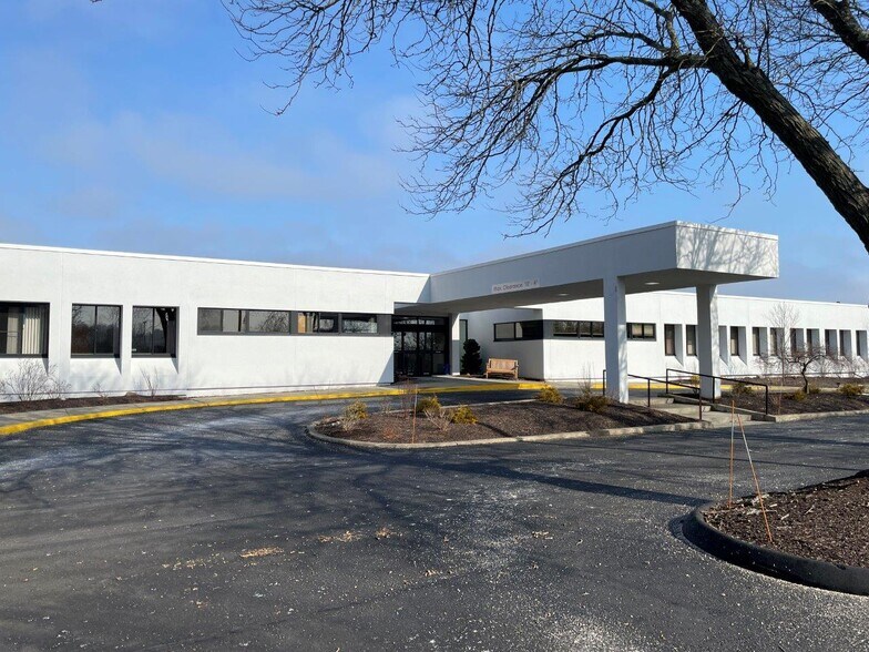 More Photos Of 73 Sand Pit Rd, Danbury Medical For Lease