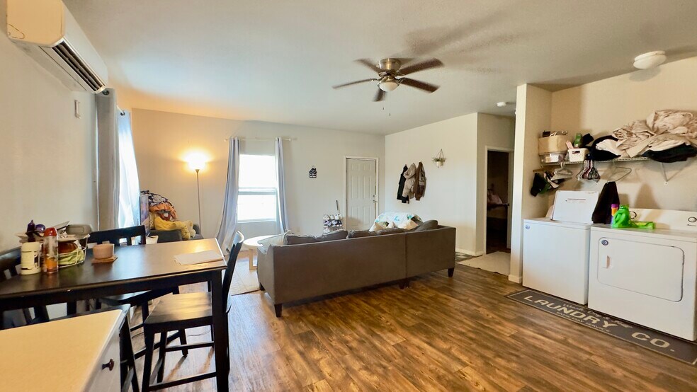 More Photos Of 380 Jumbo Rd, Melbourne Multifamily For Sale