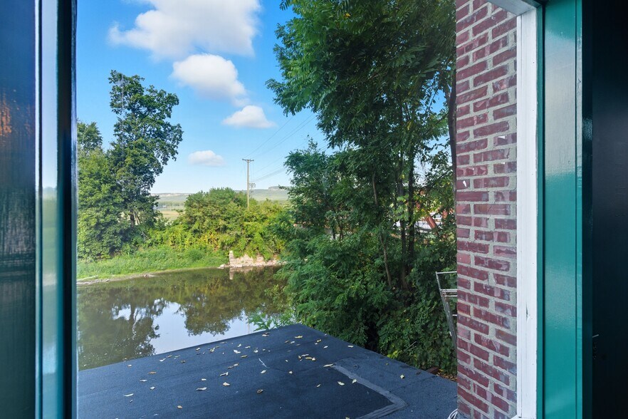 More Photos Of 1 Water St, New Paltz Storefront Retail Residential For Sale