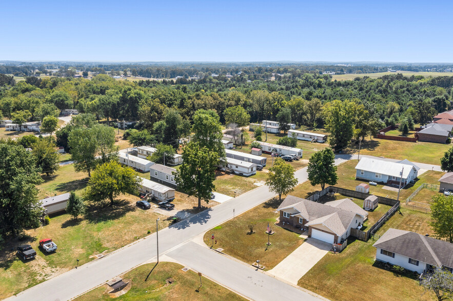 Primary Photo Of 530 E Bland Rd, Lebanon Multifamily For Sale