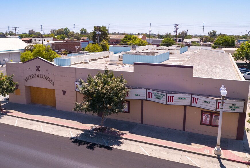 More Photos Of 123 E 7th St, Hanford Movie Theatre For Sale