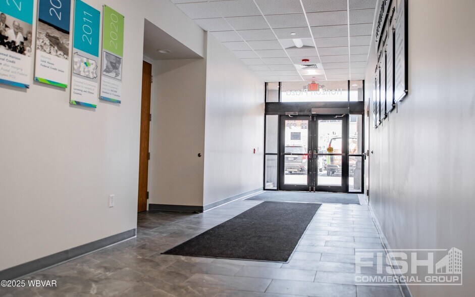 More Photos Of 330 Pine St, Williamsport Medical For Lease