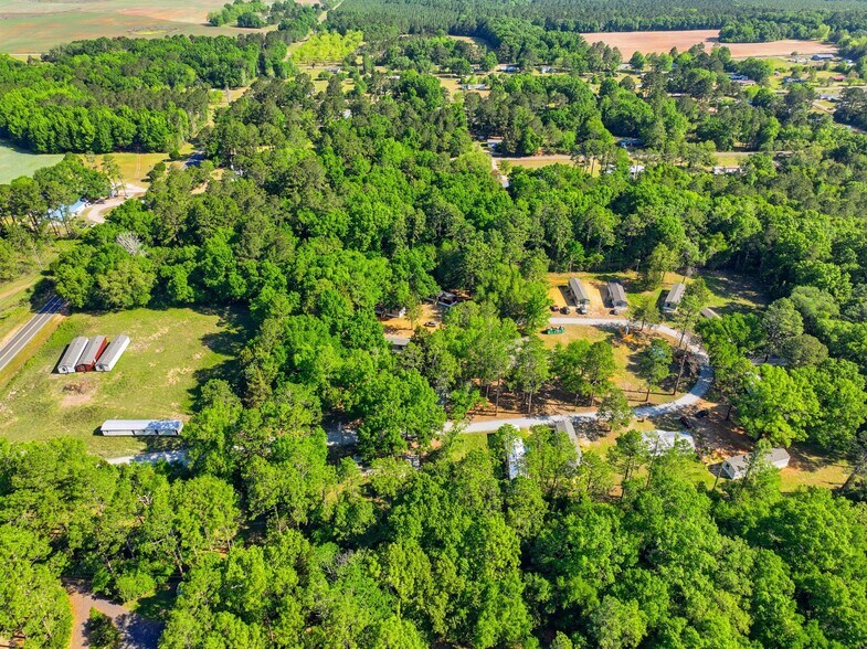 More Photos Of 916 S County Line Rd, Albany Manufactured Housing Mobile Home Park For Sale
