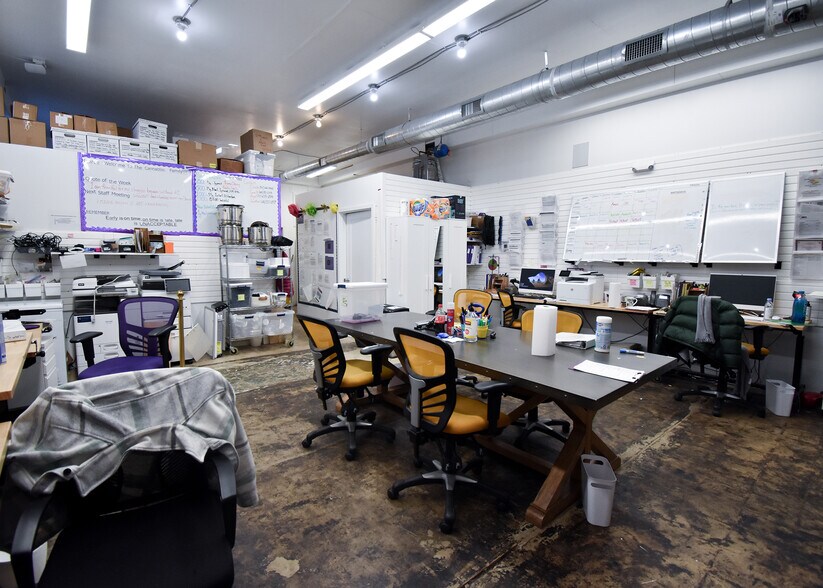 More Photos Of , Washington General Retail For Sale