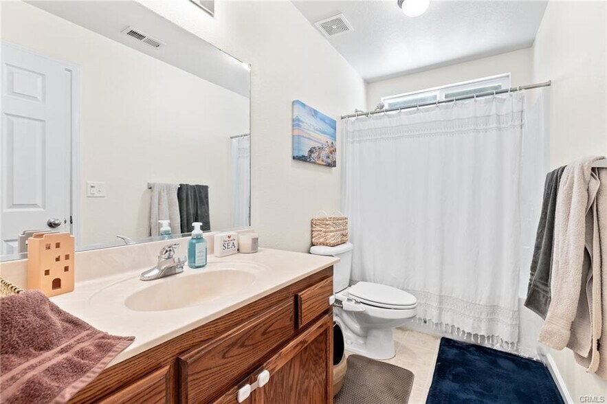 More Photos Of 1654 East Ave, Chico Multifamily For Sale