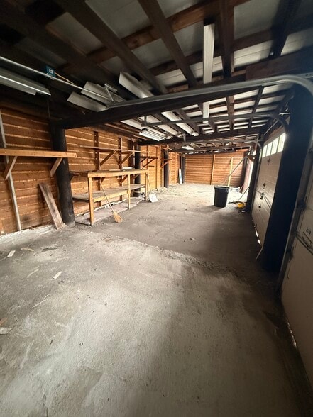 More Photos Of 1726 Altamont Ave, Richmond Warehouse For Lease