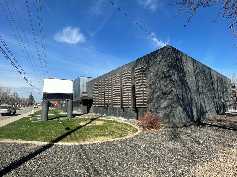 Primary Photo Of 5500 W Franklin Rd, Boise Restaurant For Lease