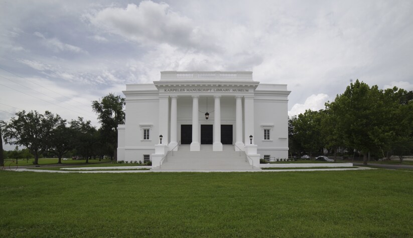 More Photos Of 101 1st St, Jacksonville Public Library For Lease