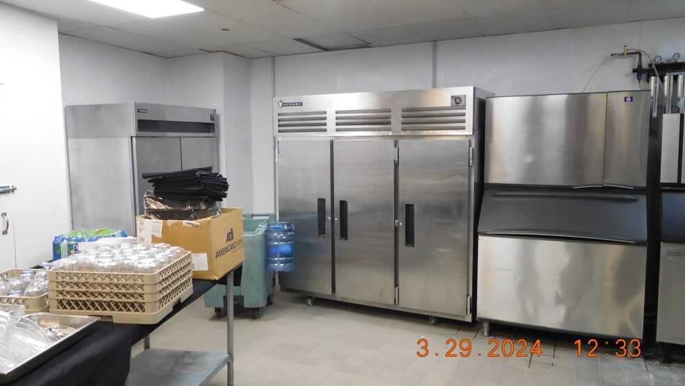 More Photos Of 3355 Procyon St, Las Vegas Bar For Sale