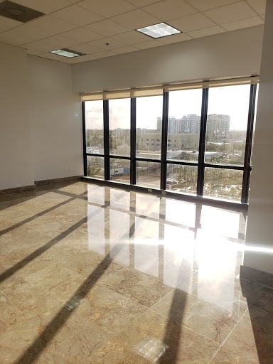 More Photos Of 1909 Tyler St, Hollywood Office For Lease