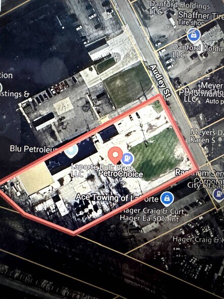 More Photos Of Lincoln highway, La Porte Warehouse For Lease