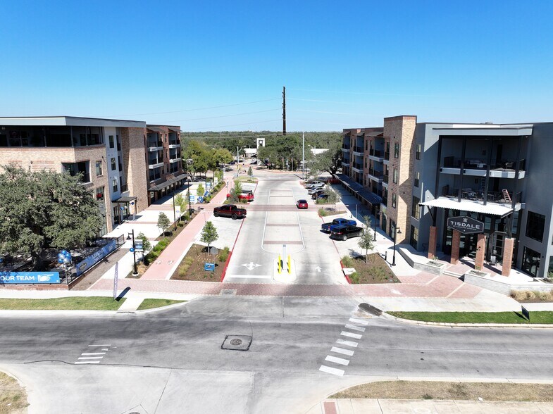 More Photos Of 13701 Lyndhurst St, Austin Apartments For Lease