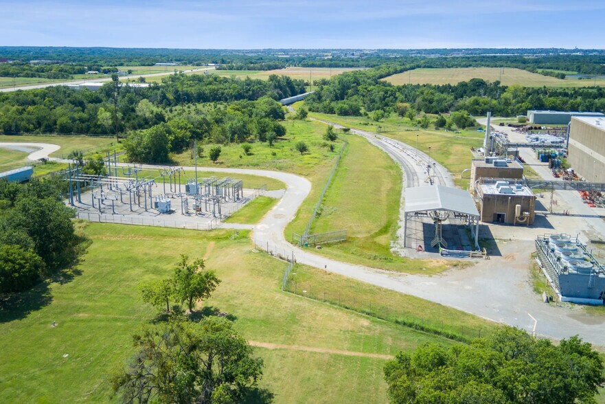 More Photos Of 41501 Wolverine Rd, Shawnee Manufacturing For Sale