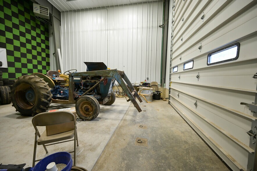 More Photos Of 125 Southern Ave, Little Falls Industrial For Sale