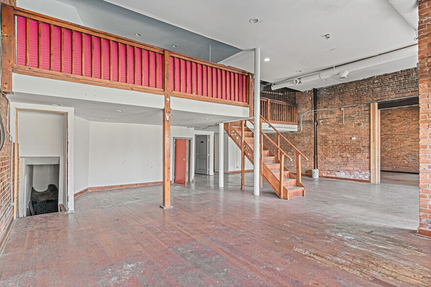 More Photos Of 2627 John R St, Detroit Apartments For Sale