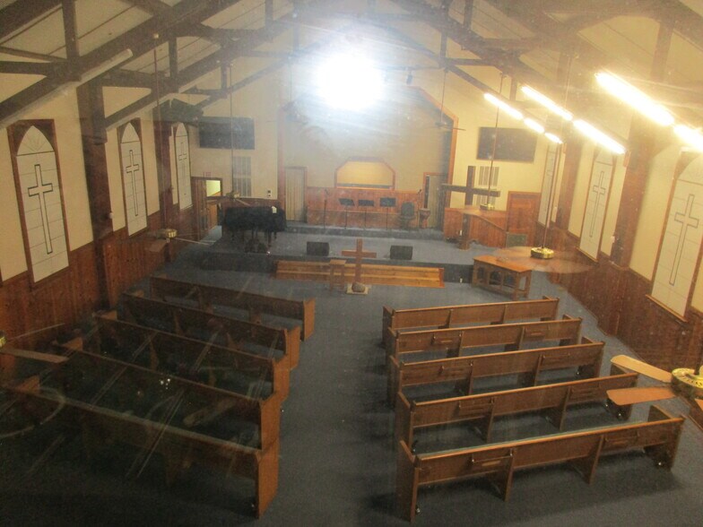More Photos Of 4501 W 8th St, Tulsa Religious Facility For Sale
