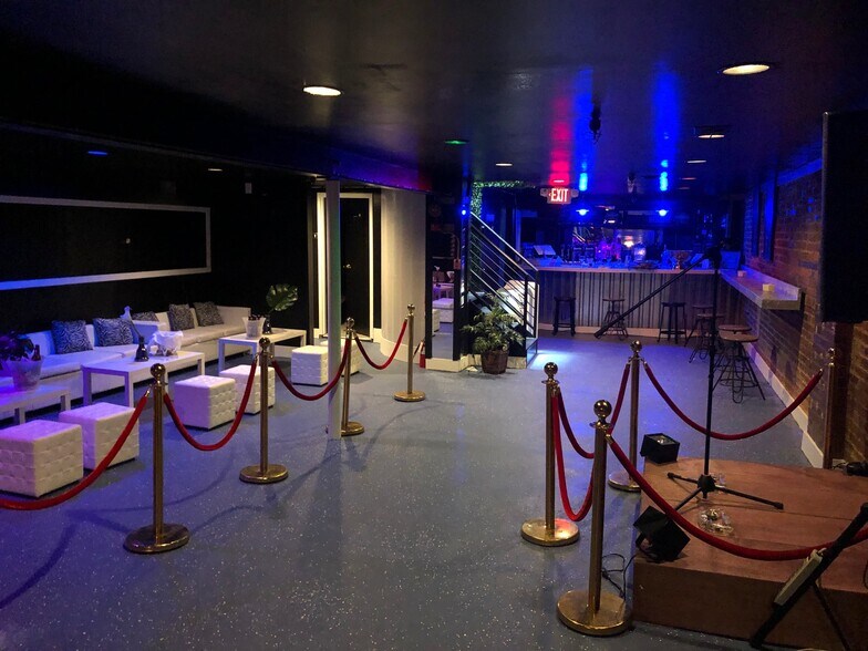 More Photos Of 2434 18th St NW, Washington Restaurant For Lease