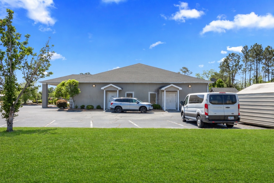 More Photos Of 415 S Dixon St, Alma Healthcare For Sale