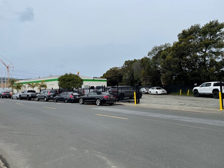 More Photos Of 370 Adrian Rd, Millbrae General Retail For Sale