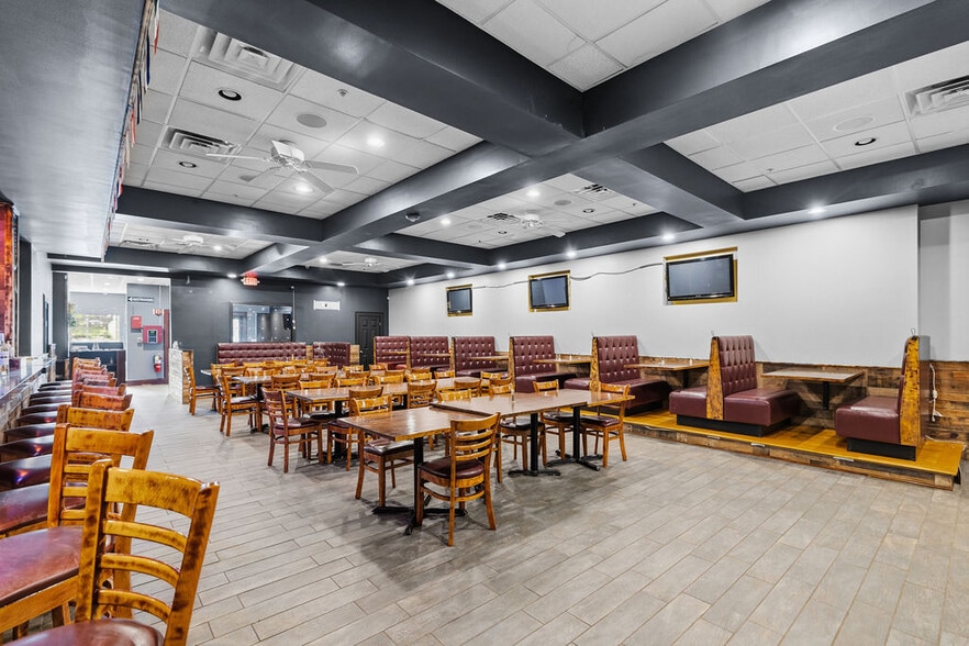 More Photos Of 159 S Main St, Fall River General Retail For Sale