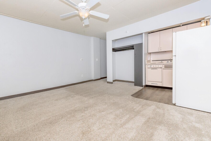 More Photos Of 320 N 22nd St, Omaha Apartments For Sale