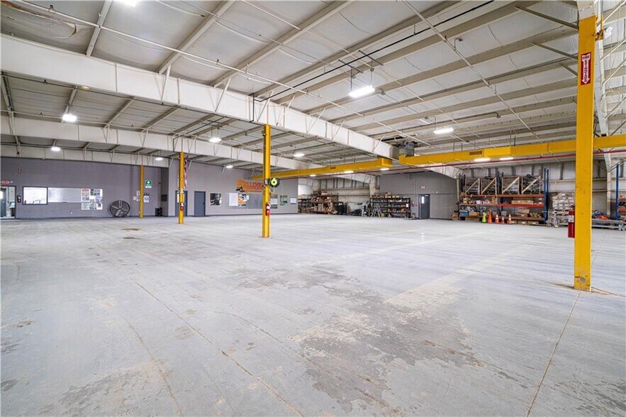 More Photos Of 5326 Lake Ave, Saint Joseph General Retail For Sale