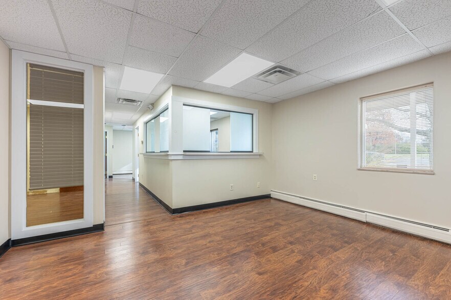 More Photos Of 3572 Dayton-Xenia Rd, Beavercreek Medical For Lease