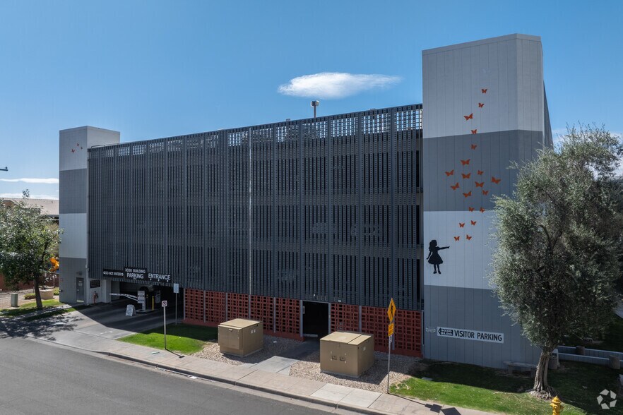 More Photos Of 3030 N Central Ave, Phoenix Office For Sale