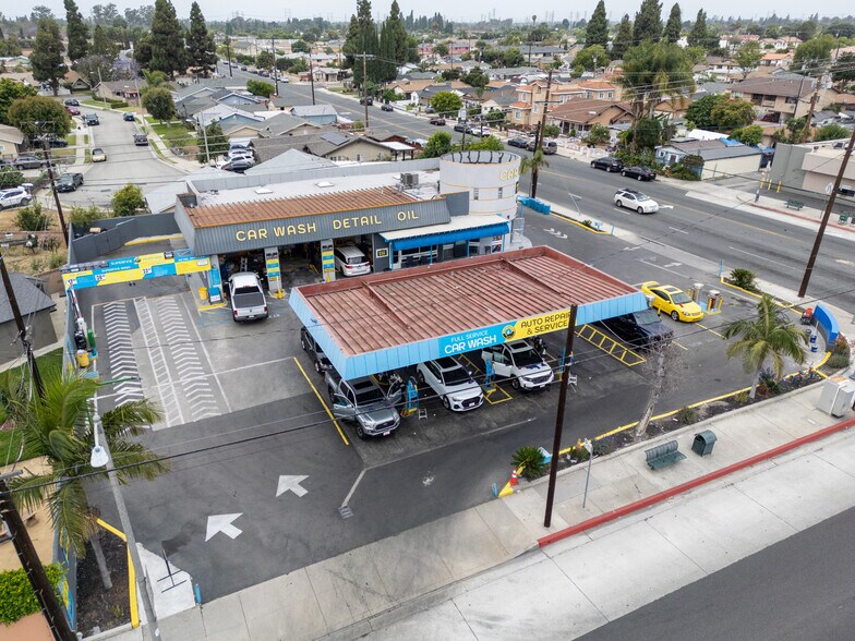 More Photos Of 21011 Pioneer Blvd, Lakewood Carwash For Sale