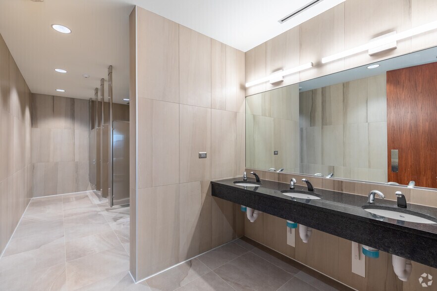 Photo of 12nd Floor Ste 1275