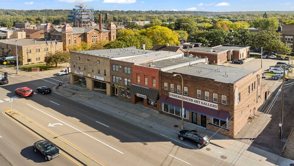 More Photos Of 407 Vermillion St, Hastings Office For Sale