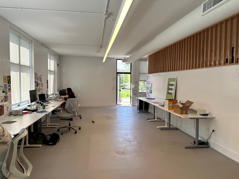 More Photos Of 10 Julia Ln, Cold Spring Loft Creative Space For Lease