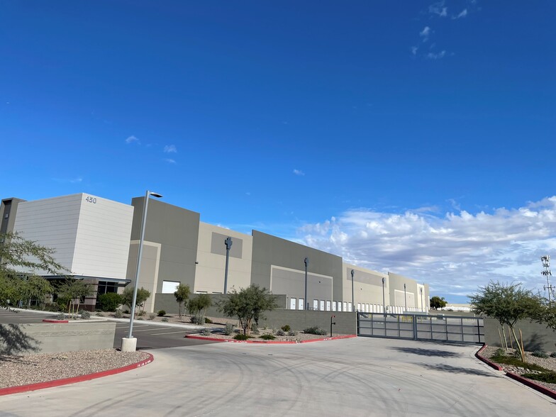 Primary Photo Of 450 E Germann Rd, Gilbert Warehouse For Lease