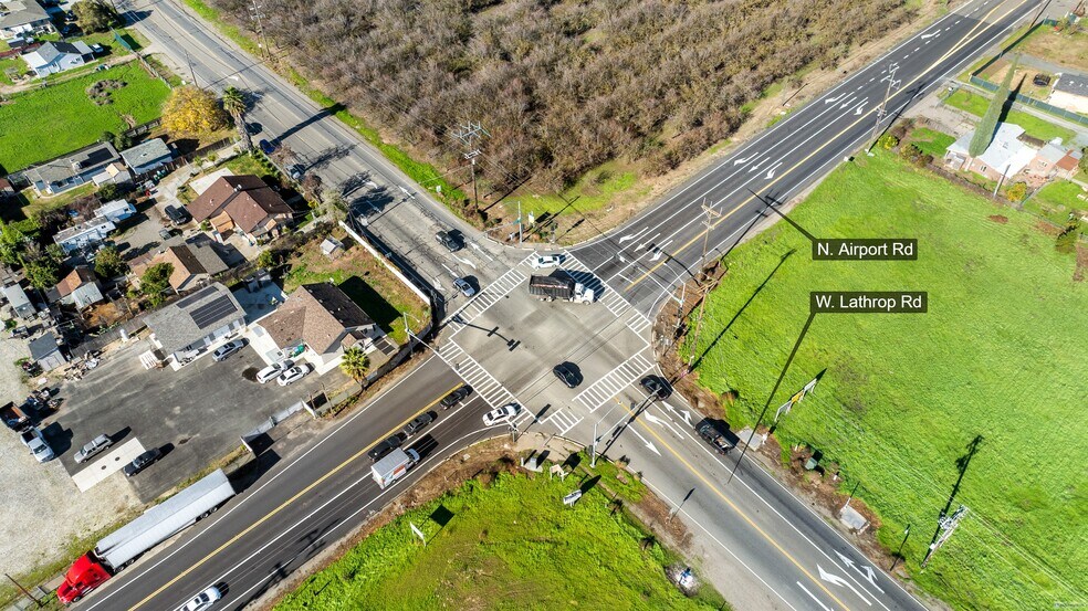 More Photos Of 2105 Airport Way, Manteca Land For Sale
