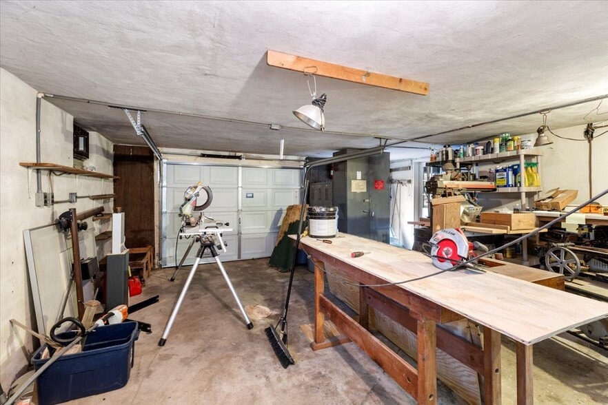 More Photos Of 1356 Coopers Cove Rd, Hardy Specialty For Sale