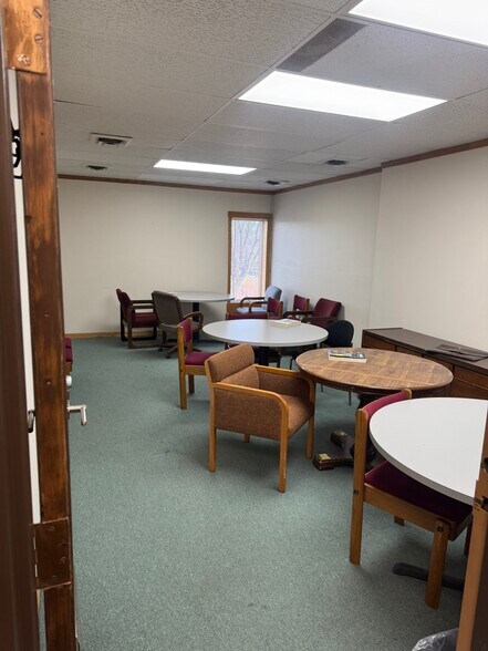 More Photos Of 888 County Road D W, New Brighton Office For Sale