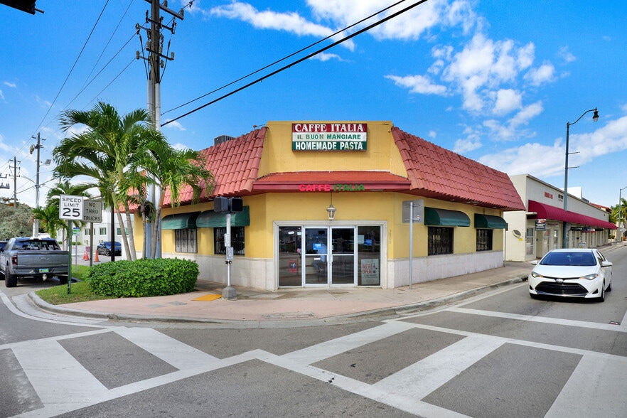 Primary Photo Of 3800 SW 8th St, Coral Gables Restaurant For Sale