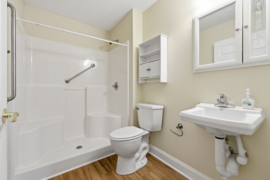 More Photos Of 100 Garden Manor Ct, Murrells Inlet Apartments For Sale