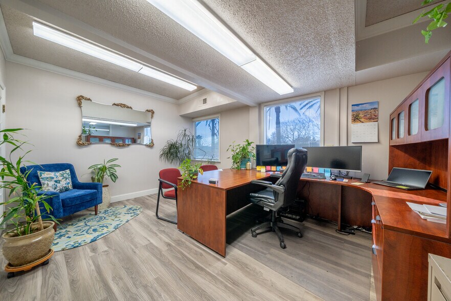 More Photos Of 2405 Hilltop Dr, Redding Medical For Sale