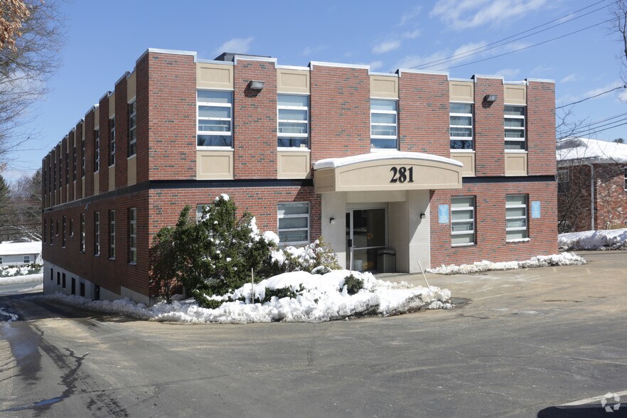 More Photos Of 281 Cambridge St, Burlington Medical For Lease